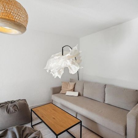Affordable Comfort In Zurich Apartment Екстериор снимка