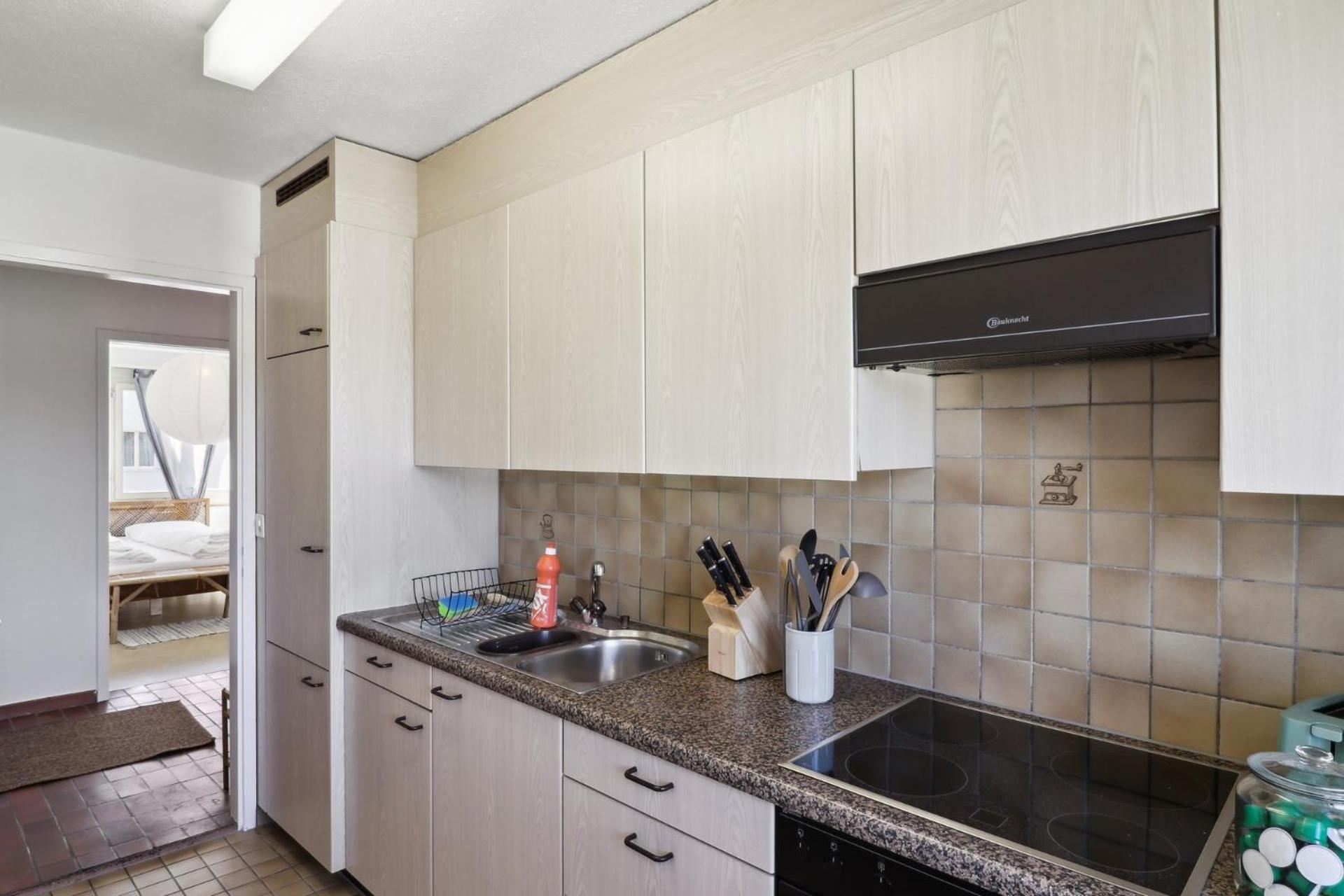 Affordable Comfort In Zurich Apartment Екстериор снимка