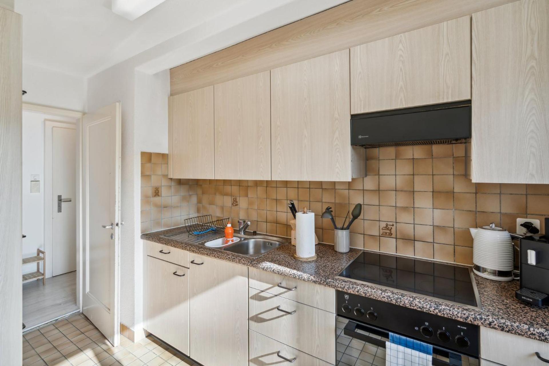 Affordable Comfort In Zurich Apartment Екстериор снимка