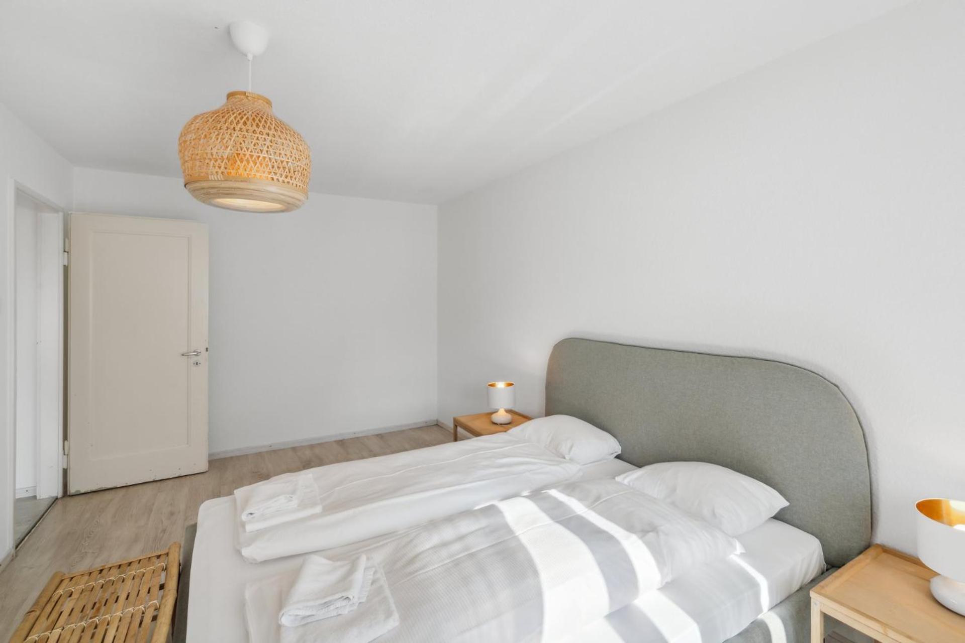 Affordable Comfort In Zurich Apartment Екстериор снимка