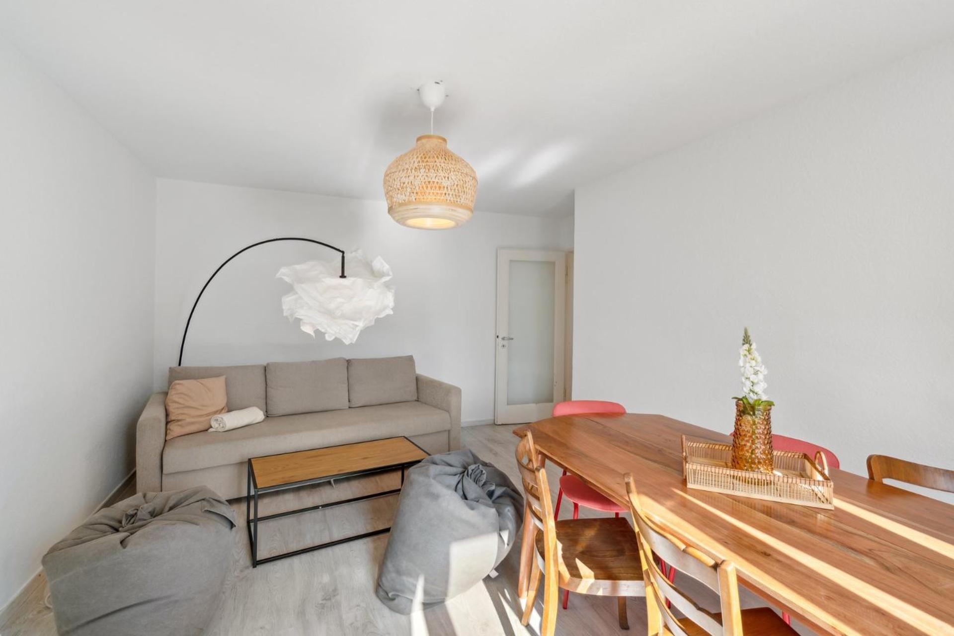 Affordable Comfort In Zurich Apartment Екстериор снимка